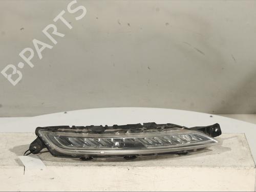 Feu diurne droit CITROËN C4 Picasso II 1.6 HDi / BlueHDi 115 (115 hp) 31077882