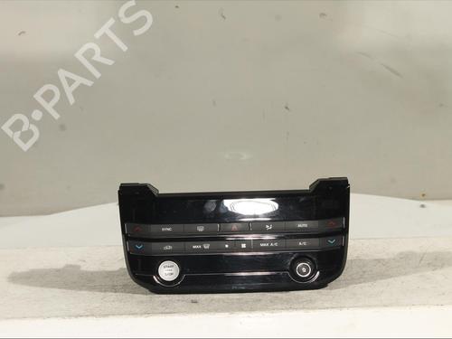 Used Climate control JAGUAR F-PACE (X761) 3.0 SDV6 AWD (300 hp) 23030900