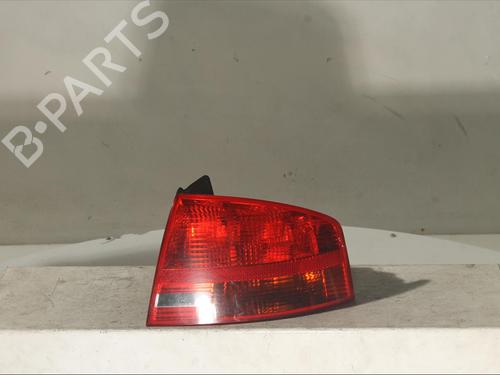 Used Right taillight AUDI A4 B6 Avant (8E5) [2000-2005]  17862624