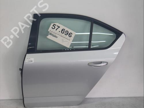 Dør venstre bagtil Dør venstre bagtil SKODA OCTAVIA III (5E3, NL3, NR3) 1.4 TSI (150 hp) 36820063 36820063
