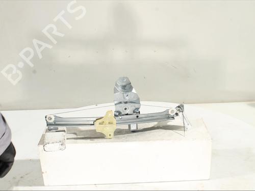 rudehejsemekanisme-hjre-foran-renault-zoe-bfm_-2012-24606635 main image