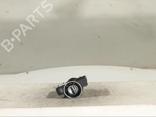 Used Headlight switch Headlight switch MERCEDES-BENZ GLA-CLASS (X156) GLA 220 d (156.903) (177 hp) 24120891 24120891
