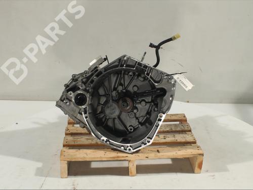Gearkasse RENAULT MEGANE IV Hatchback (B9A/M/N_) 1.2 TCe 130 (B9MR) (130 hp) 11912870