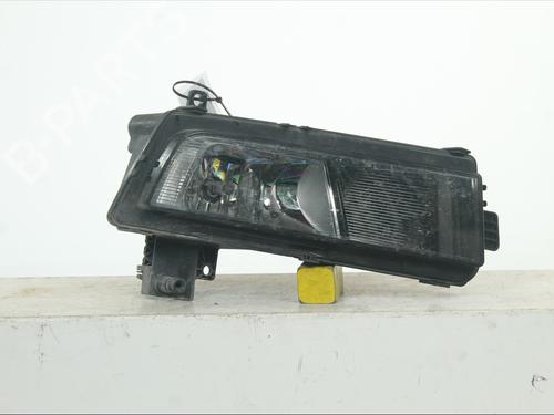 Used Right front fog light Right front fog light 38762382 38762382