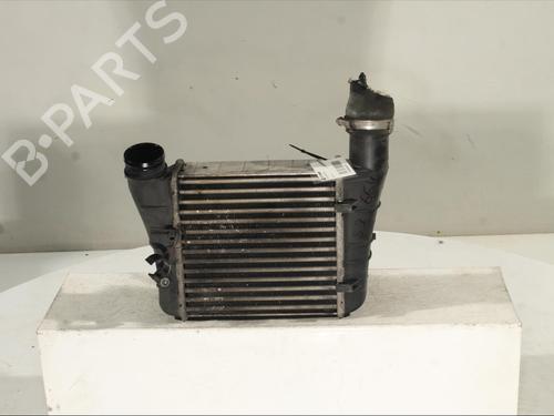 Intercooler SEAT EXEO (3R2) 2.0 TDI (143 hp) 23882446