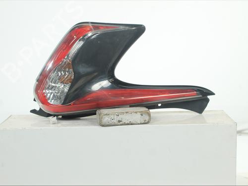 left-taillight-nissan-juke-f15-2010-2011-2012-2013-2014-2015-2016-2017-2018-2019-36444583 main image