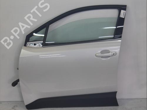 left-front-door-toyota-c-hr-_x1_-2016-31962275 main image