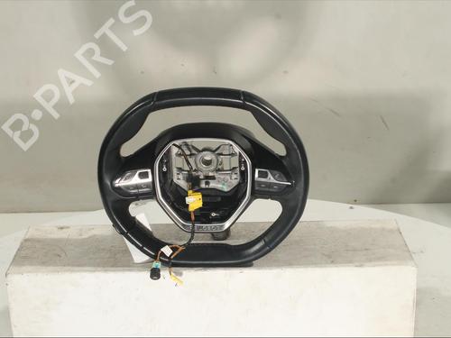 Used Steering wheel Steering wheel PEUGEOT 5008 II (MC_, MJ_, MR_, M4_) 1.6 BlueHDi 120 (MCBHZH, MCBHZW) (120 hp) 17220035 17220035