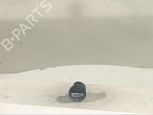 Used Headlight switch VW TIGUAN (5N_) [2007-2018]  21139363