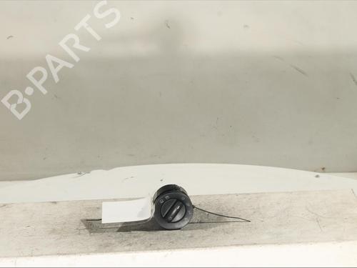 Used Headlight switch Headlight switch VW TOUAREG (7LA, 7L6, 7L7) 2.5 R5 TDI (174 hp) 16573475 16573475