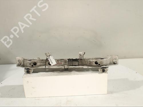Used Crossmember TOYOTA YARIS (_P13_) 1.5 Hybrid (NHP130_, NHP130) (101 hp) 29128939