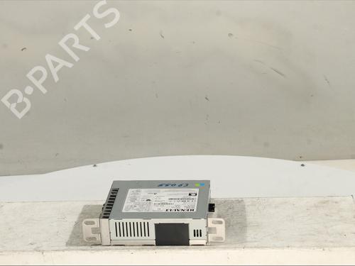 Used Electronic module Electronic module RENAULT MEGANE IV Hatchback (B9A/M/N_) 1.2 TCe 130 (B9MR) (130 hp) 30266011 30266011