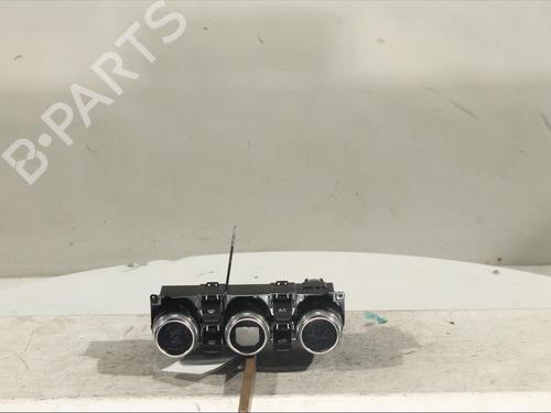 Used Climate control Climate control RENAULT ARKANA I (LCM_, LDN_) 1.3 TCe 140 (LDN0) (140 hp) 17208175 17208175