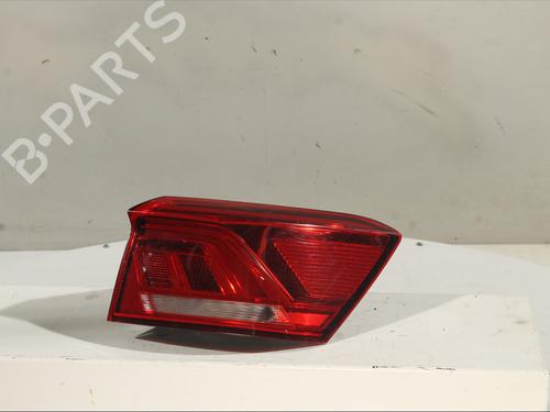 right-taillight-vw-t-roc-convertible-ac7-ac8-2019-31796013 main image