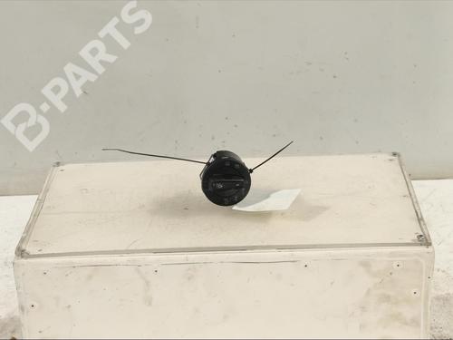 Used Headlight switch SKODA KAROQ (NU7, ND7) 1.6 TDI (115 hp) 11904464