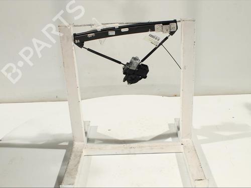 Vindusheismekanisme høyre bak Vindusheismekanisme høyre bak SEAT ARONA (KJ7, KJP) 1.0 TSI (110 hp) 12079305 12079305