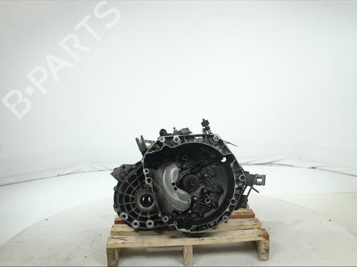 gearbox-jeep-renegade-suv-bu-b1-bv-2014-36427534 main image
