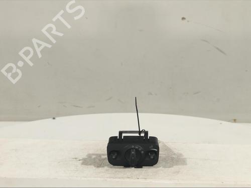 Used Headlight switch Headlight switch FORD KUGA II (DM2) 2.0 TDCi (120 hp) 13311064 13311064