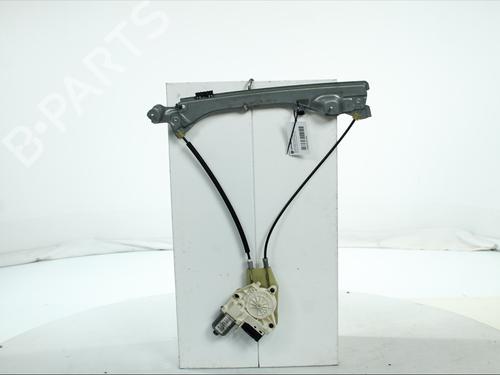 Rudehejsemekanisme Højre bagtil Rudehejsemekanisme Højre bagtil RENAULT LAGUNA III (BT0/1) 1.5 dCi (BT00, BT0A, BT0T, BT1J) (110 hp) 39756635 39756635
