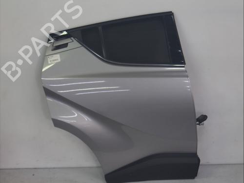 Dør højre bagtil Dør højre bagtil TOYOTA C-HR (_X1_) 1.8 Hybrid (ZYX10_, ZYX11_, ZYX10R, ZYX11R) (122 hp) 37624801 37624801