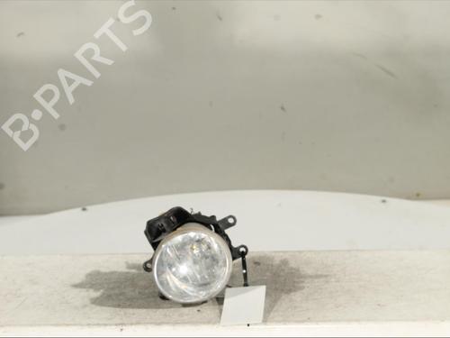 Used Right front fog light TOYOTA HILUX VIII Pickup (_N1_) 2.4 D 4WD (GUN125_, GUN125R) (150 hp) 23142035