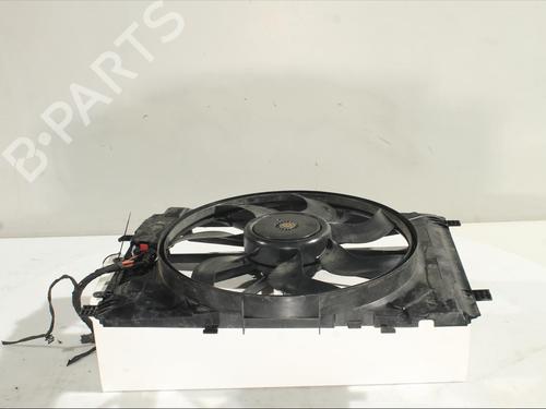 Used Radiator fan Radiator fan MERCEDES-BENZ B-CLASS Sports Tourer (W246, W242) B 200 CDI / d (246.208) (136 hp) 26409050 26409050