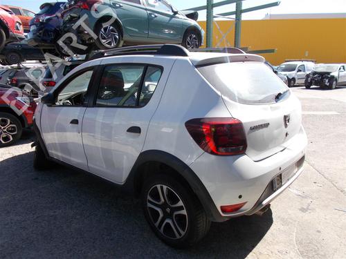 Brugte DACIA SANDERO II TCe 90 (B8M1, B8MA, B8AC) (90 hp) 4286895