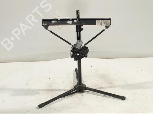 Used Rear right window mechanism Rear right window mechanism SEAT ARONA (KJ7, KJP) 1.6 TDI (95 hp) 12079773 12079773