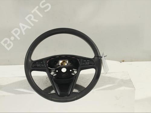 Used Steering wheel SEAT ATECA (KH7, KHP) 2.0 TDI (110 hp) 11990137