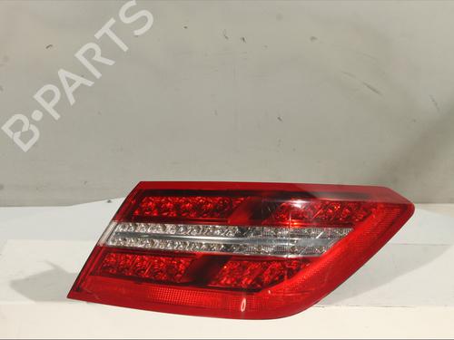 Used Right taillight MERCEDES-BENZ E-CLASS Coupe (C207) E 350 CDI (207.322) (231 hp) 31962264