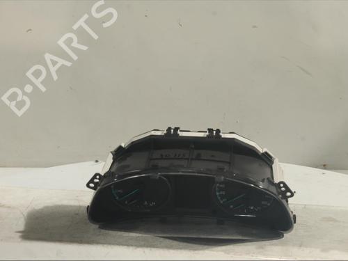 Used Instrument cluster Instrument cluster 15883678 15883678