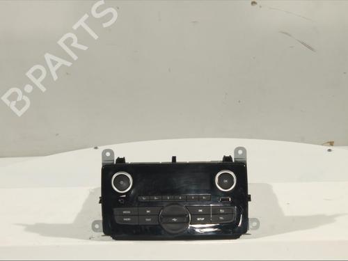 Used Radio Radio RENAULT CLIO IV (BH_) 0.9 TCe 75 (BHNP) (76 hp) 11910408 11910408