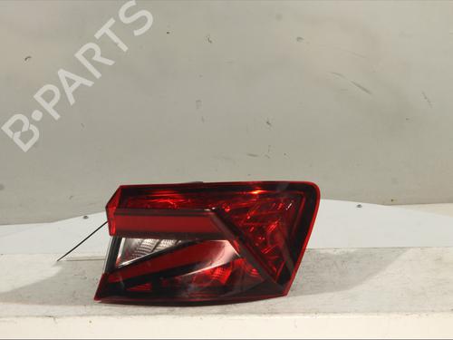 Used Right taillight SKODA FABIA IV (PJ3) 1.0 TSI (95 hp) 29203251