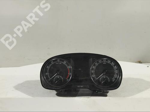 Used Instrument cluster SKODA FABIA III (NJ3) [2014-2021]  11982805