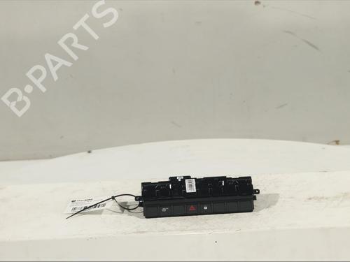 BP11985277I30 main image