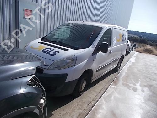 AC radiator CITROËN JUMPY II Van 1.6 HDi 90 16V | BP24948209M32 - Image 6