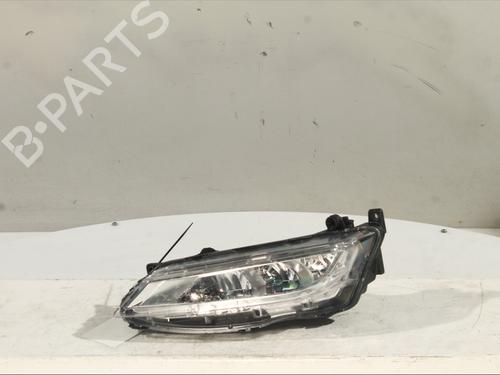 Used Right front fog light SEAT ATECA (KH7, KHP) 1.5 TSI (150 hp) 32433038