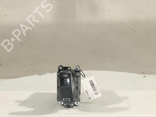 Used Shift knob Shift knob PEUGEOT 308 II (LB_, LP_, LW_, LH_, L3_) 1.5 BlueHDi 130 (131 hp) 19445305 19445305