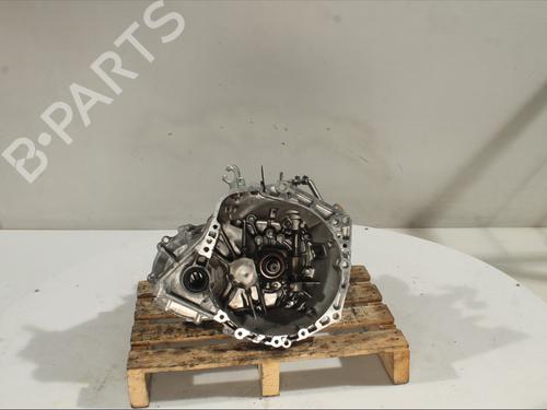 gearbox-toyota-aygo-x-_b7_-2022-32740806 main image