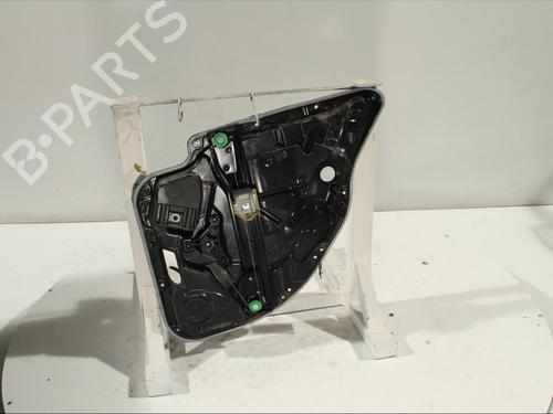 Rudehejsemekanisme venstre bagtil MERCEDES-BENZ C-CLASS (W205) C 220 BlueTEC / d (205.002, 205.004) | BP12079484C24 