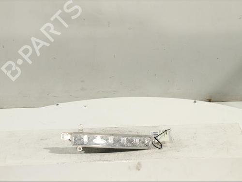 Used Right daytime light Right daytime light PEUGEOT 308 II (LB_, LP_, LW_, LH_, L3_) 1.6 HDi (92 hp) 12081886 12081886