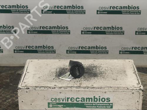 Used Headlight switch Headlight switch SEAT Mii (KF1, KE1) 1.0 (60 hp) 11894125 11894125