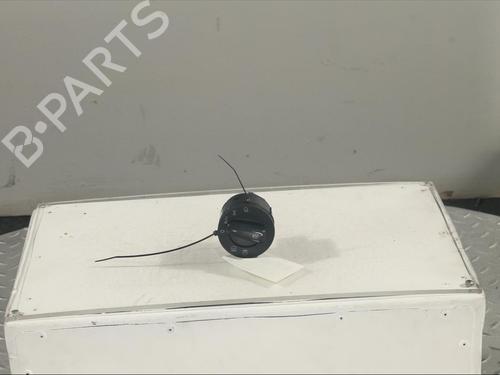 Used Headlight switch Headlight switch SKODA OCTAVIA III (5E3, NL3, NR3) 1.6 TDI (105 hp) 11981234 11981234