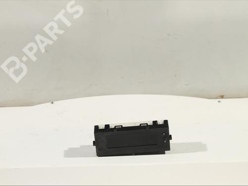 Used Display monitor RENAULT CLIO III Grandtour (KR0/1_) 1.5 dCi (KR0F) (86 hp) 11903274