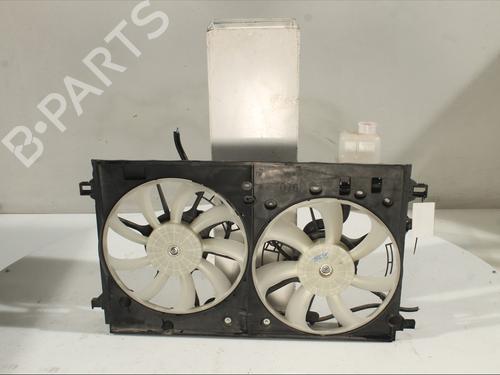 Used Radiator set TOYOTA COROLLA Hatchback (_E21_, _EA1_, _EH1_) 1.8 VVTi Hybrid (ZWE219) (140 hp) 31121344