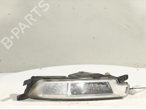 Used Right front fog light VW PASSAT B8 Variant (3G5, CB5) 2.0 TDI (150 hp) 26900388