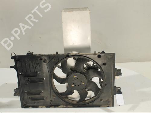 Used Radiator set DACIA DUSTER (HM_) 1.5 dCi 115 (HMAD) (116 hp) 30188957