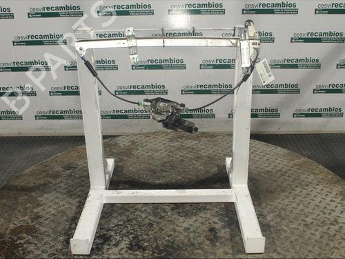 Used Front right window mechanism Front right window mechanism TATA 207 Pickup 2.0 TDiC 4x4 (87 hp) 12076313 12076313
