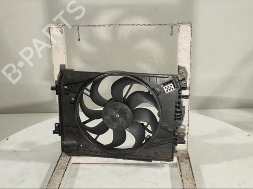 Used Radiator fan Radiator fan RENAULT CAPTUR I (J5_, H5_) 0.9 TCe 90 (90 hp) 16693466 16693466