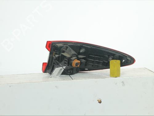Fanale posteriore sinistro Fanale posteriore sinistro RENAULT KADJAR (HA_, HL_) 1.5 dCi 110 (HLA3) (110 hp) 36173571 36173571